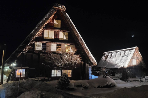 Nagoya: World Heritage Shirakawa-go Light-up Bus Tour Hida Pork Lunch (10:50AM Meet up)