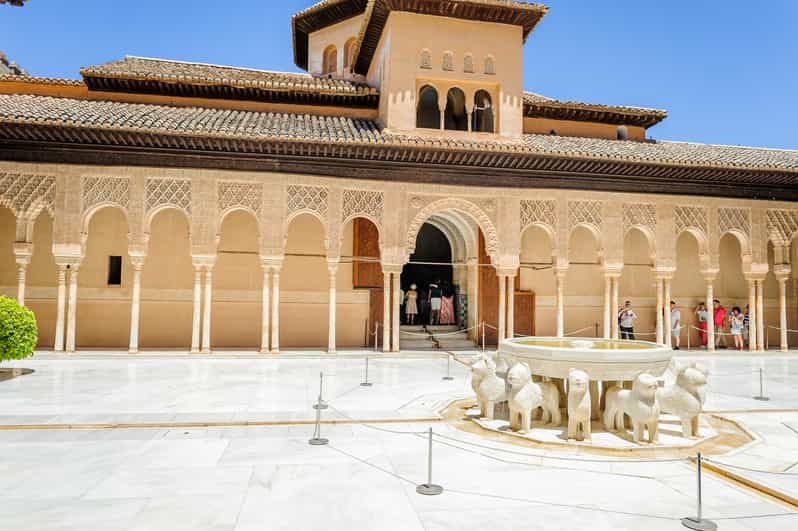 Alhambra And Generalife: Fast-Track Private Tour | GetYourGuide