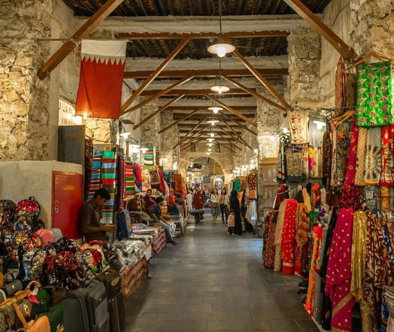 Doha: Souq Waqif Tour & Curated Walk with Guide