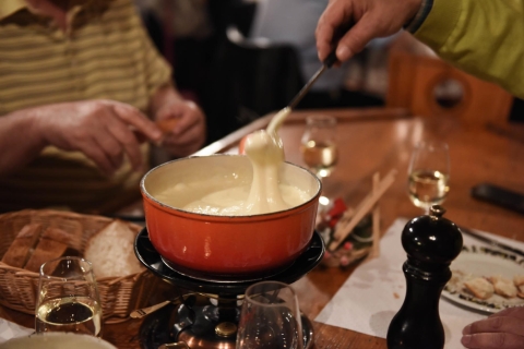 Prywatna wycieczka do degustacji sera i czekolady w GruyèresGruyĂ¨res - Cheese & Chocolate Tour