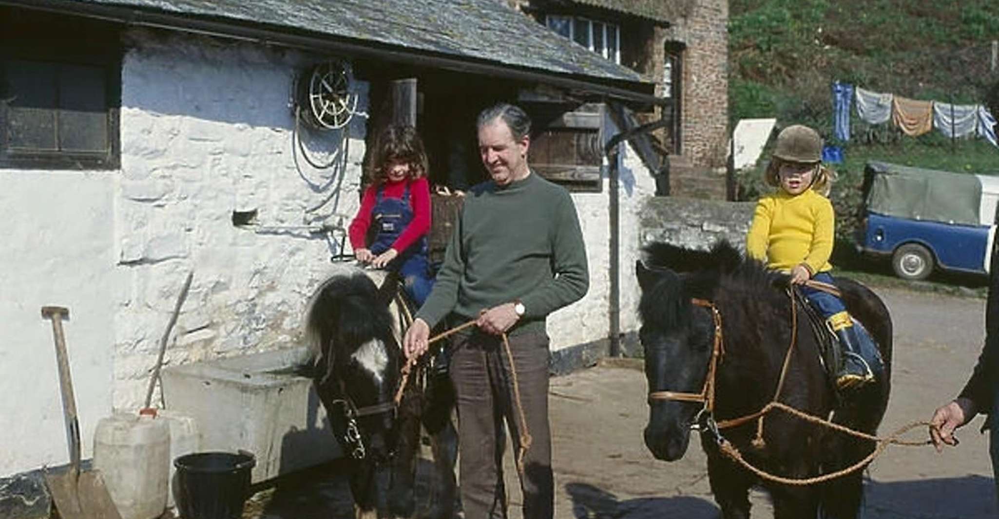 Family Langtang Valley Horseback Riding Trek - Housity