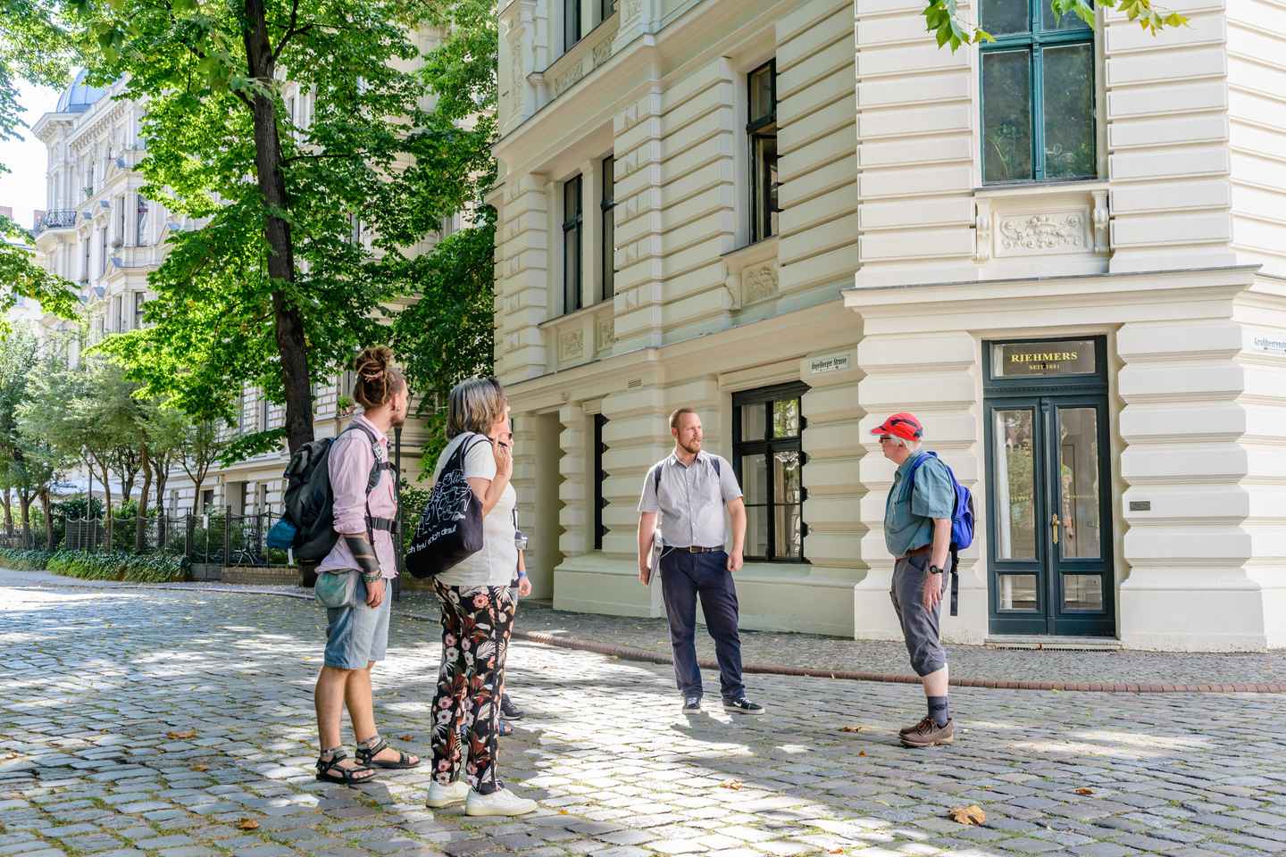 Berlin: 2.5-Hour Walking Tour through Kreuzberg 61 - 2.5-Hour Walking Tour through Kreuzberg 61 in English