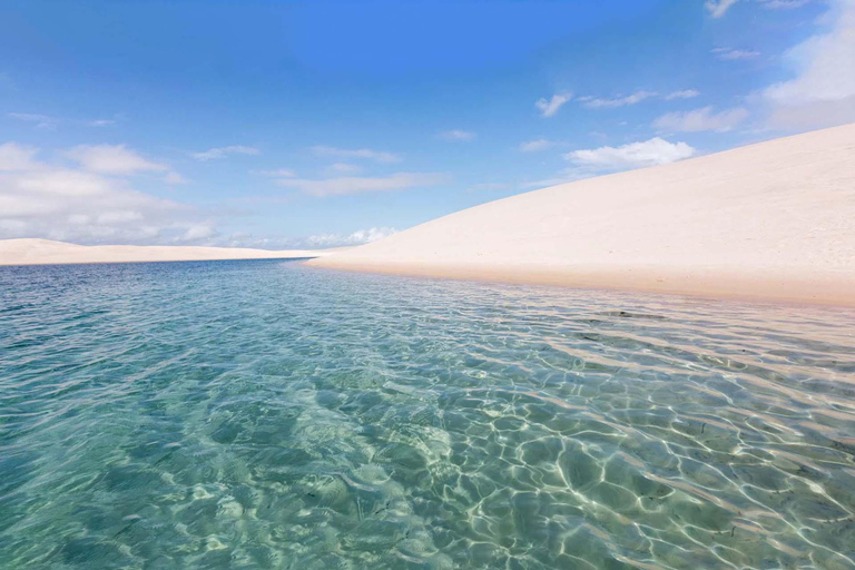 Explora Atins: laguna, dunas y pueblo con encanto.Explora Atins: laguna, dunas y un pueblo con encanto