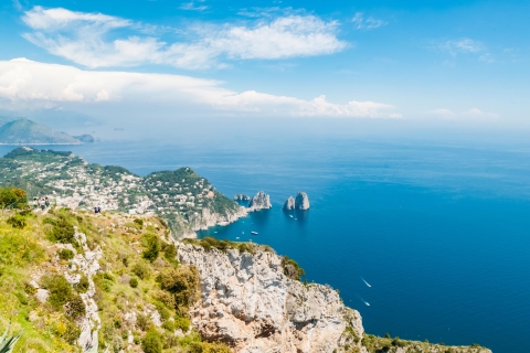 Ab Rom: Tagesausflug nach Capri mit Blauer GrotteTour auf Spanisch mit Abholung