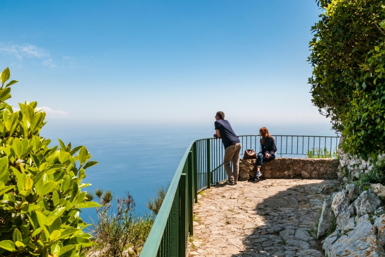 Ab Rom: Tagesausflug nach Capri mit Blauer GrotteTour auf Französisch