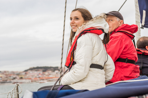 Lisbon 2-Hour Tagus River Sailing Cruise