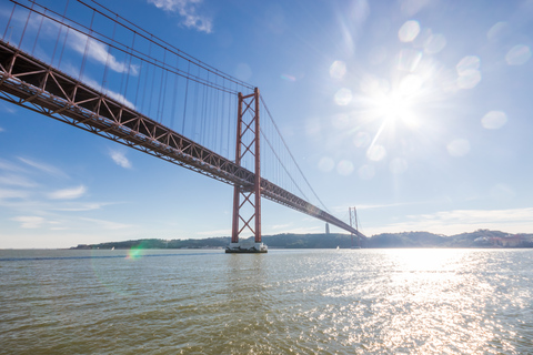 Lisbon 2-Hour Tagus River Sailing Cruise