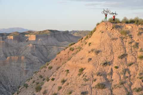 From Granada: E-Bike Tour of Guadix and the Desert of Gorafe