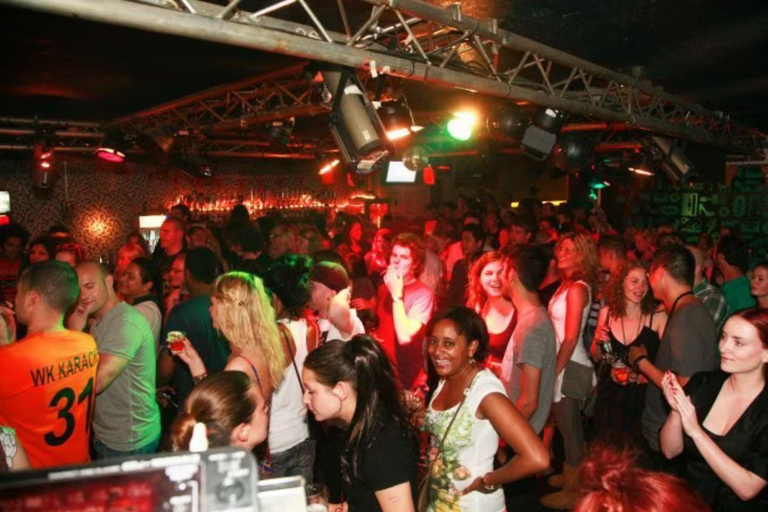 The Ultimate Rotterdam Bar Crawl Experience