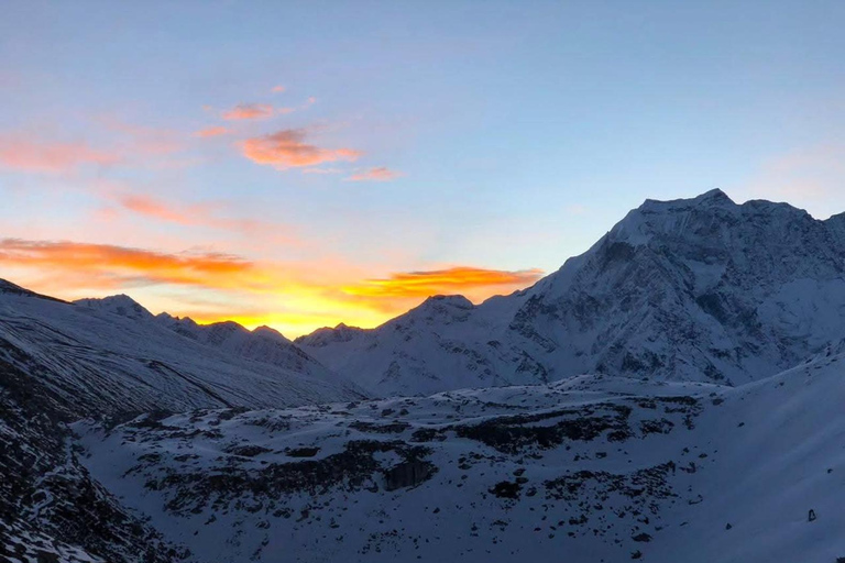 Pokhara: Annapurna base camp Trek with Female Guide