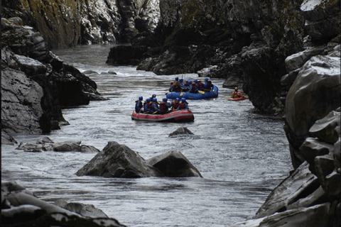 Bariloche: Manso River to the frontier Rafting Adventure Bariloche: Manso River Rafting Adventure