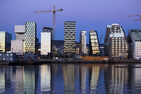 Stadswandelingen door Oslo: de stad van contrasten