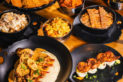 Dallas Black Owned Restaurant Foodie Tour & Soul Food Trivia