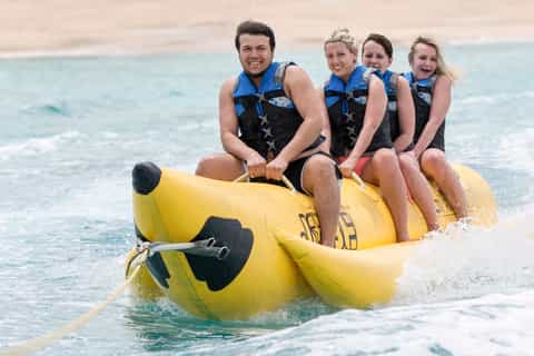 Dubai: Banana Boat Ride