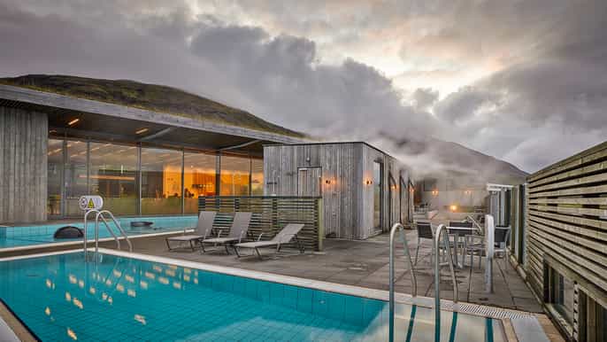 golden circle and fontana wellness tour from reykjavik