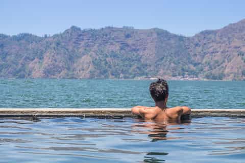 Bali: Mount Batur Sunrise Hike and Natural Hot Spring