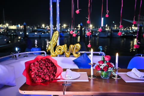 Romantic Dinner on a Private Yacht