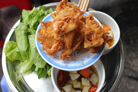 Half-Day Hanoi Foodie Tour by Motorbike