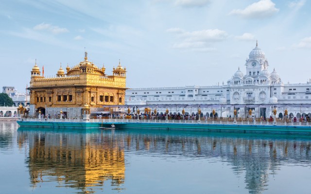 Visit Private Full-Day Amritsar Tour with Beating Retreat Ceremony in Amritsar, Punjab, India
