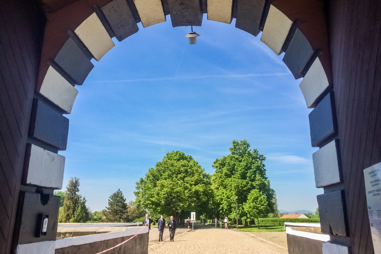 Från Prag: Rundtur till koncentrationslägret TerezínKoncentrationslägret Terezín – på engelska