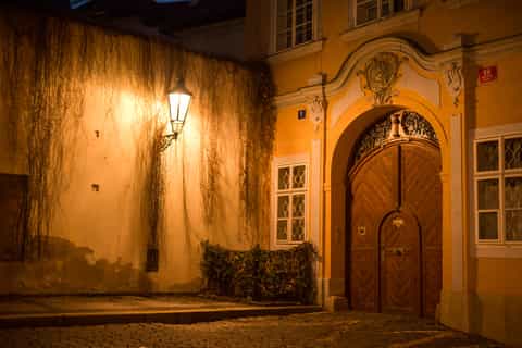 3-Hour Tour of Alchemy and Mysteries of Prague Castle