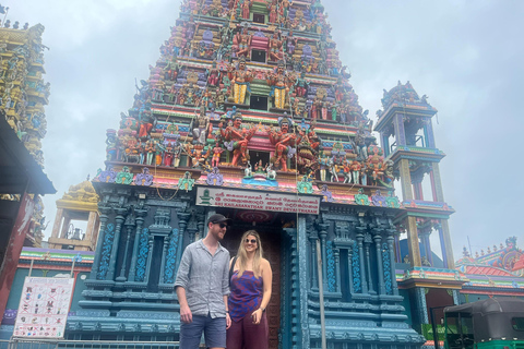 Exploração da cidade de Colombo com almoço Banana Leaf