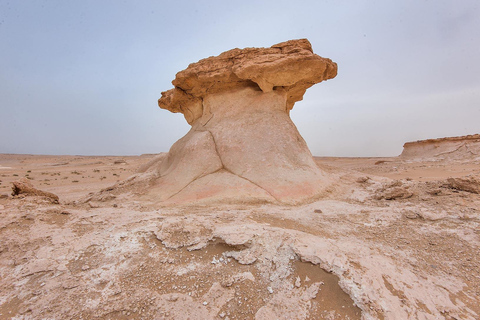 Doha: West Qatar Richard Serra Sculpture, Mushroom Rock Tour