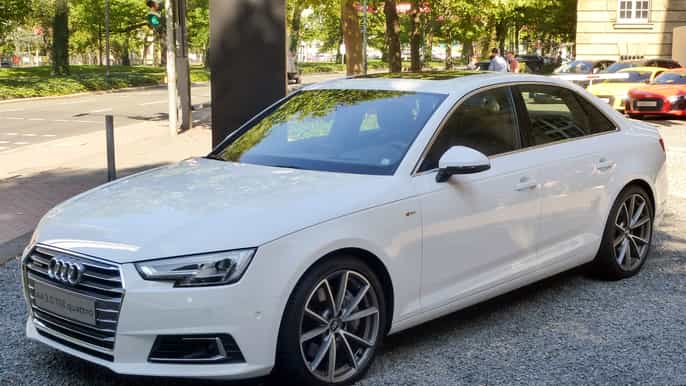 minsk private airport transfer