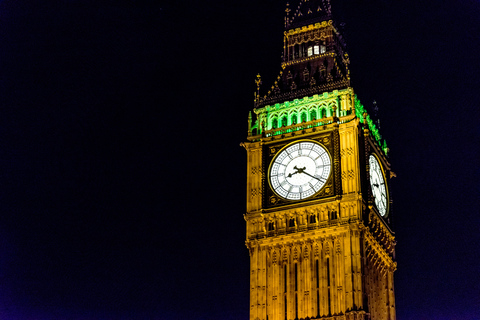 Londra: Tour panoramico notturno in autobus scopertoPartenza e ritorno dal London Eye