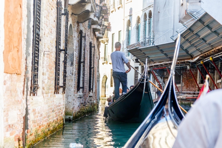 Venice: Traditional Shared Gondola Experience