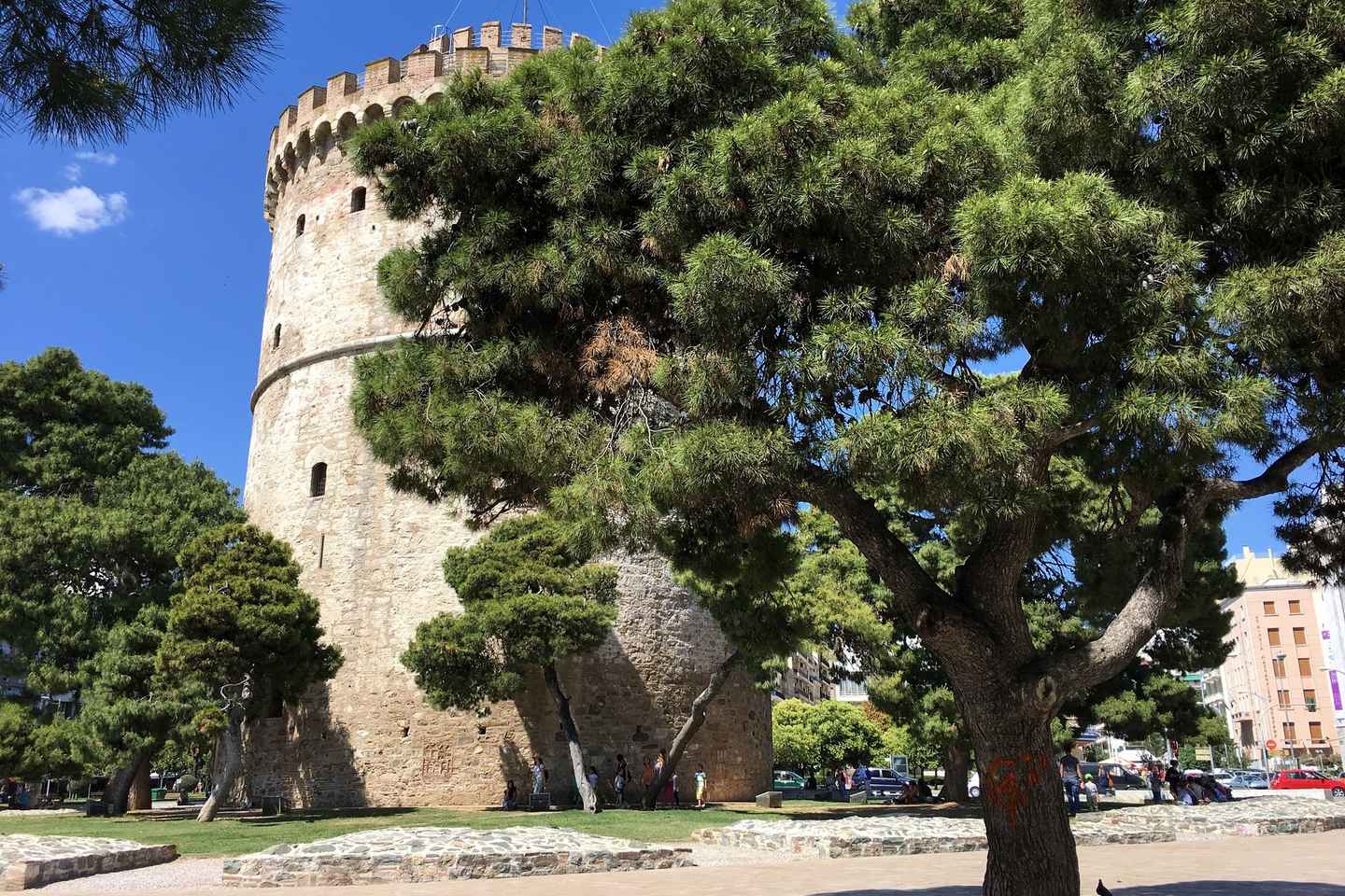 Thessaloniki: Customized Private Walking Tour with a Local