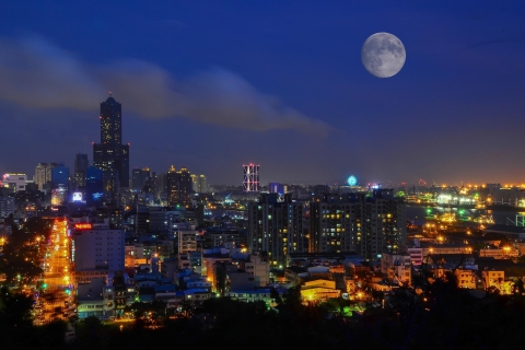 Kaohsiung Like a Local: Customized Guided Tour 5 Hours Tour