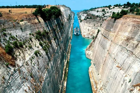 Tour pelo Canal de Corinto, Corinto, Micenas e Nafplion Argólida