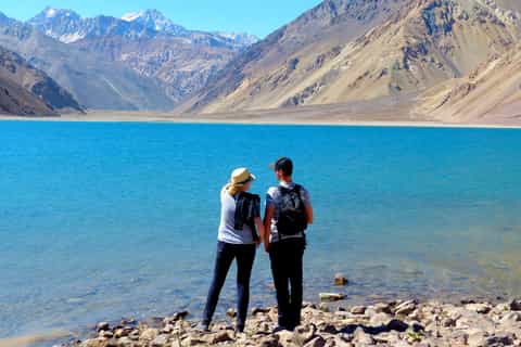 Andes Day Lagoon: Embalse El Yeso Tour from Santiago