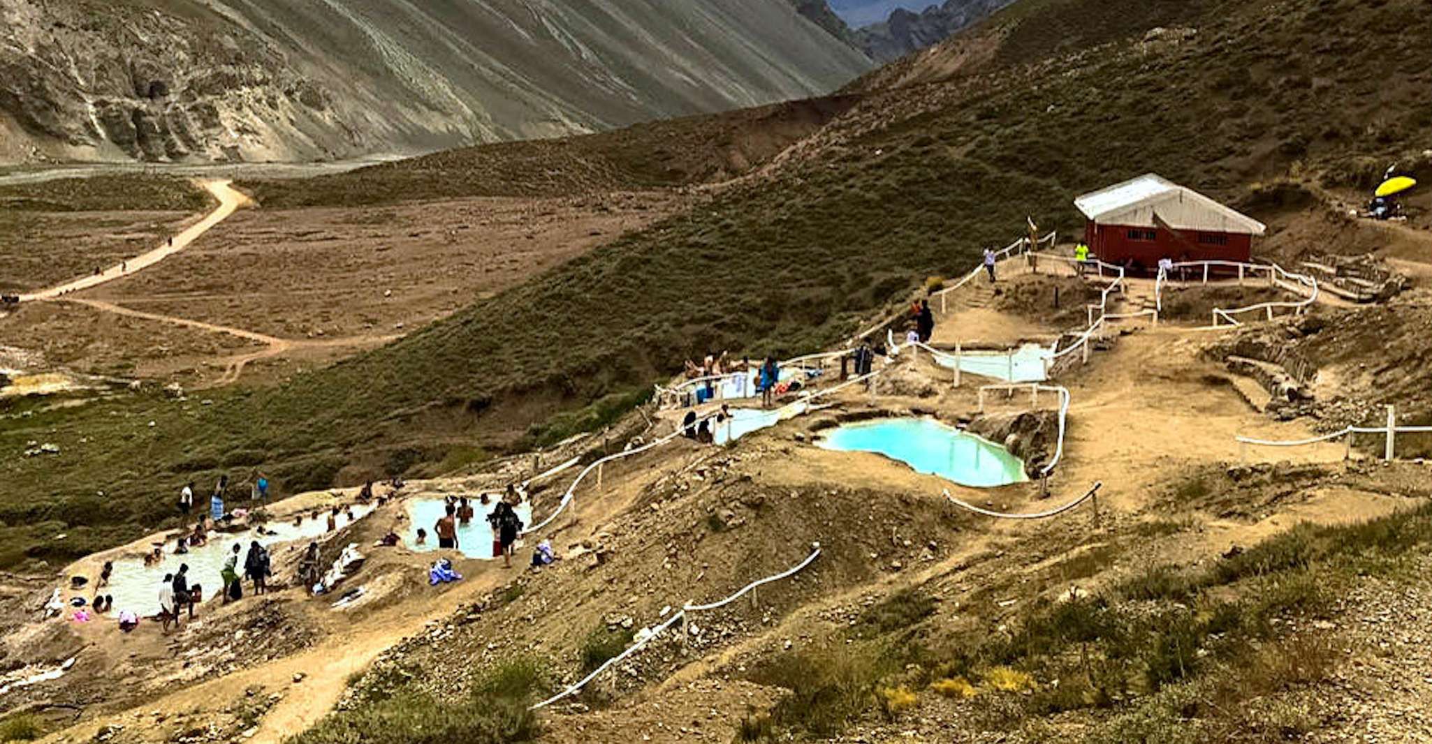 De Santiago, Maipo Canyon Volcan et Hot Spring Tour - Hizvo