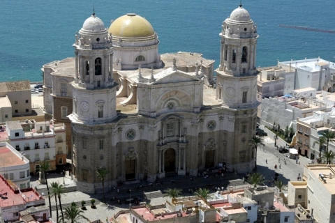 Cádiz: tour guiado por la ciudadTour guiado compartido por la ciudad
