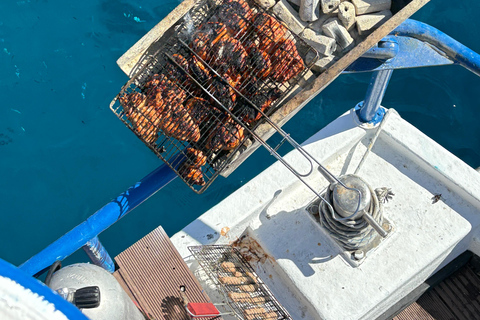 Aqaba: Guided Red Sea Boat Diving Experience with Lunch
