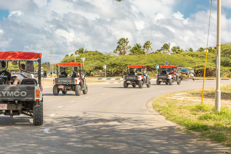 Poranna wycieczka UTV po wyspie Aruba.