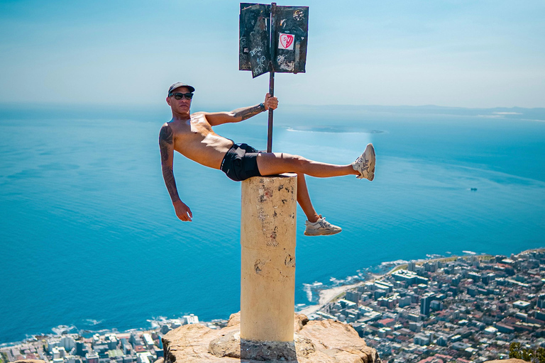 Cape Town: Lion's Head Hike with a Content Creator