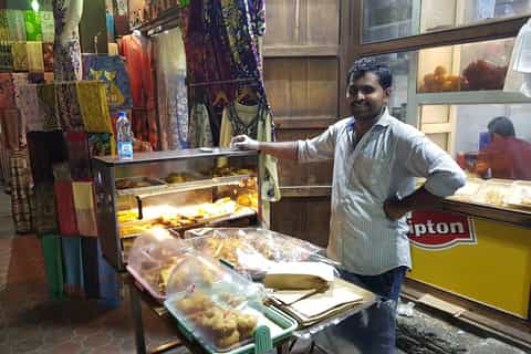 Dubai: Half-Day Street Food Tour