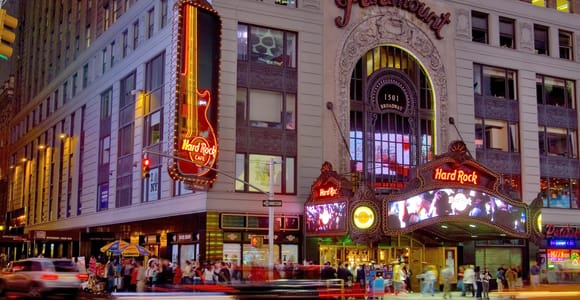Essen im Hard Rock Cafe New York Times Square