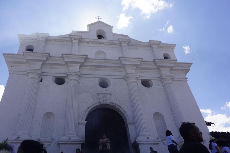 Chichicastenango Market: Maya Markets & Ancient Traditions Chichicastenango Market: Maya Markets & Ancient Traditions