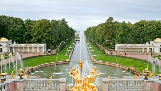 st. petersburg peterhof palace group tour by bus