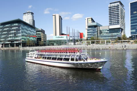 Manchester: Canal & River Cruise
