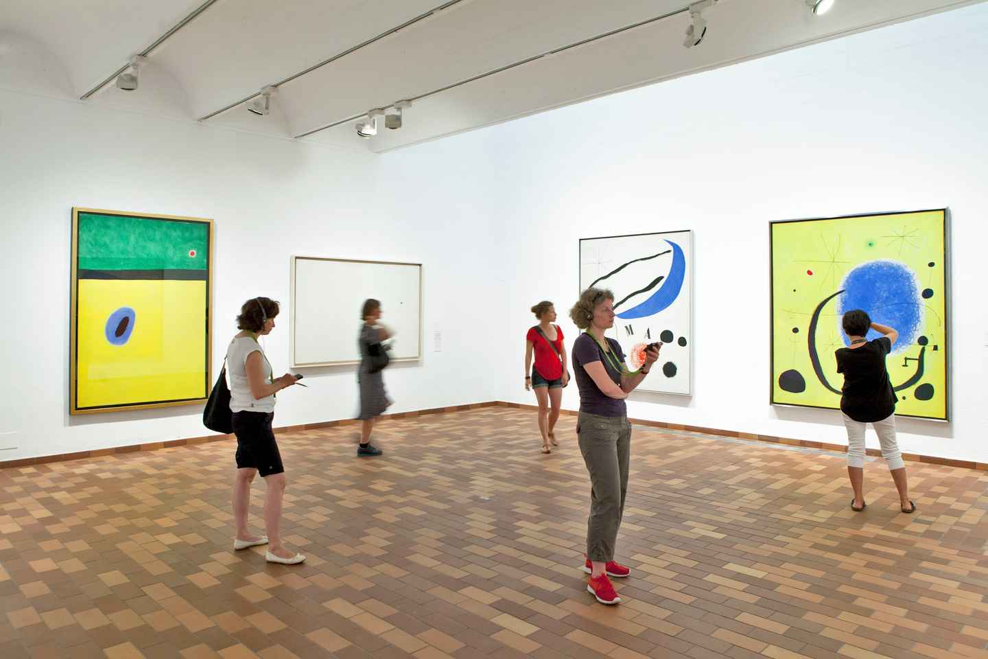 Barcelona: Fundació Joan Miró Skip-the-Line Entry Ticket