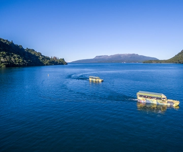 Tarawera and Lakes 2-Hour Duck Eco Tour