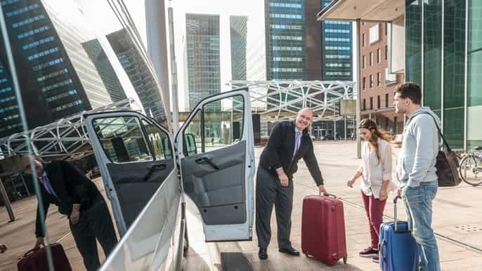 newark liberty international airport manhattan transfers