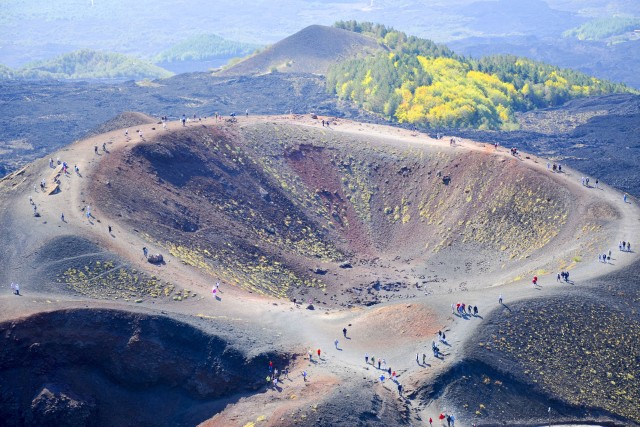 Visit Catania Mt. Etna Private Tour with Food and Wine Tasting in Mount Etna