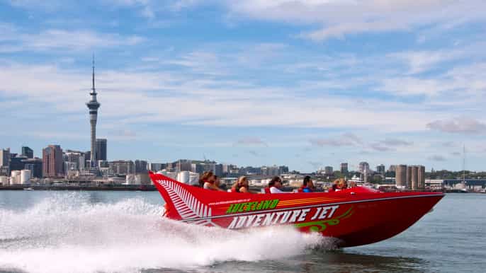 auckland harbour 35minute extreme jet boat ride