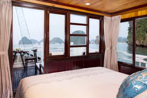 Halong Bay: Amazing 3-Day 2-Night with Aphrodite Cruise
